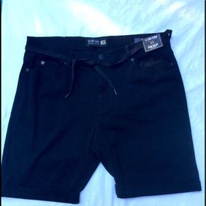 NWT RARE ZOO YORK BLACK JEAN SHORTS & BELT